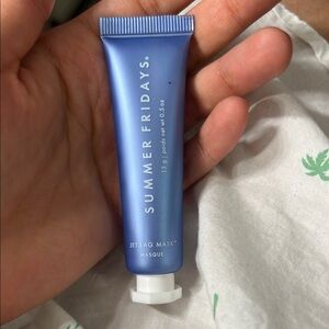 Summer Fridays Hydrating Mask in Blue Tube